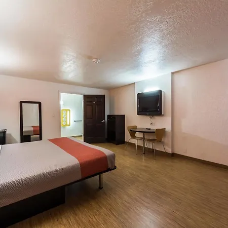 Motel 6-Uvalde, Tx Exterior foto