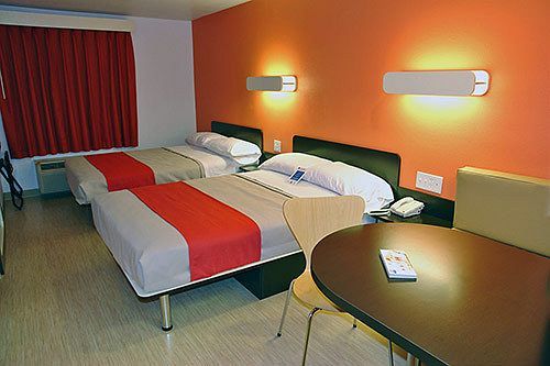 6-uvalde, Tx Hotel Uvalde